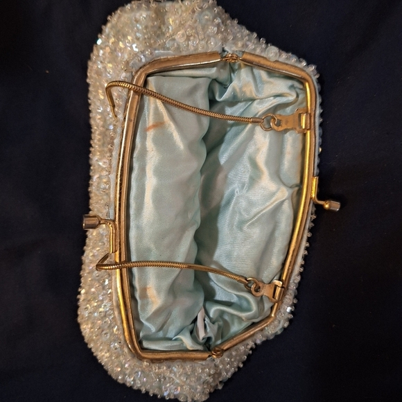 Made in British Hong Kong Vintage Glass Beaded Purse - Picture 4 of 7